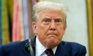 Ông Trump cân nhắc 11 người cho chức Chủ tịch Fed Ông Trump cân nhắc 11 người cho chức Chủ tịch Fed